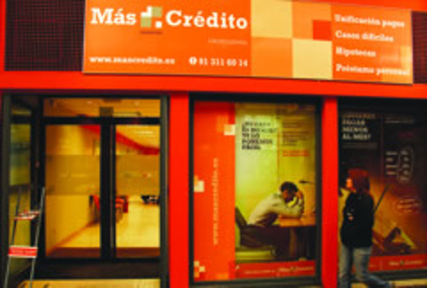 M�s Cr�dito, Servicios financieros